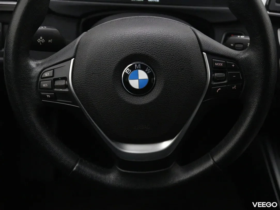 BMW 320 2 120kW