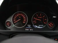 BMW 320 2 120kW thumbnail