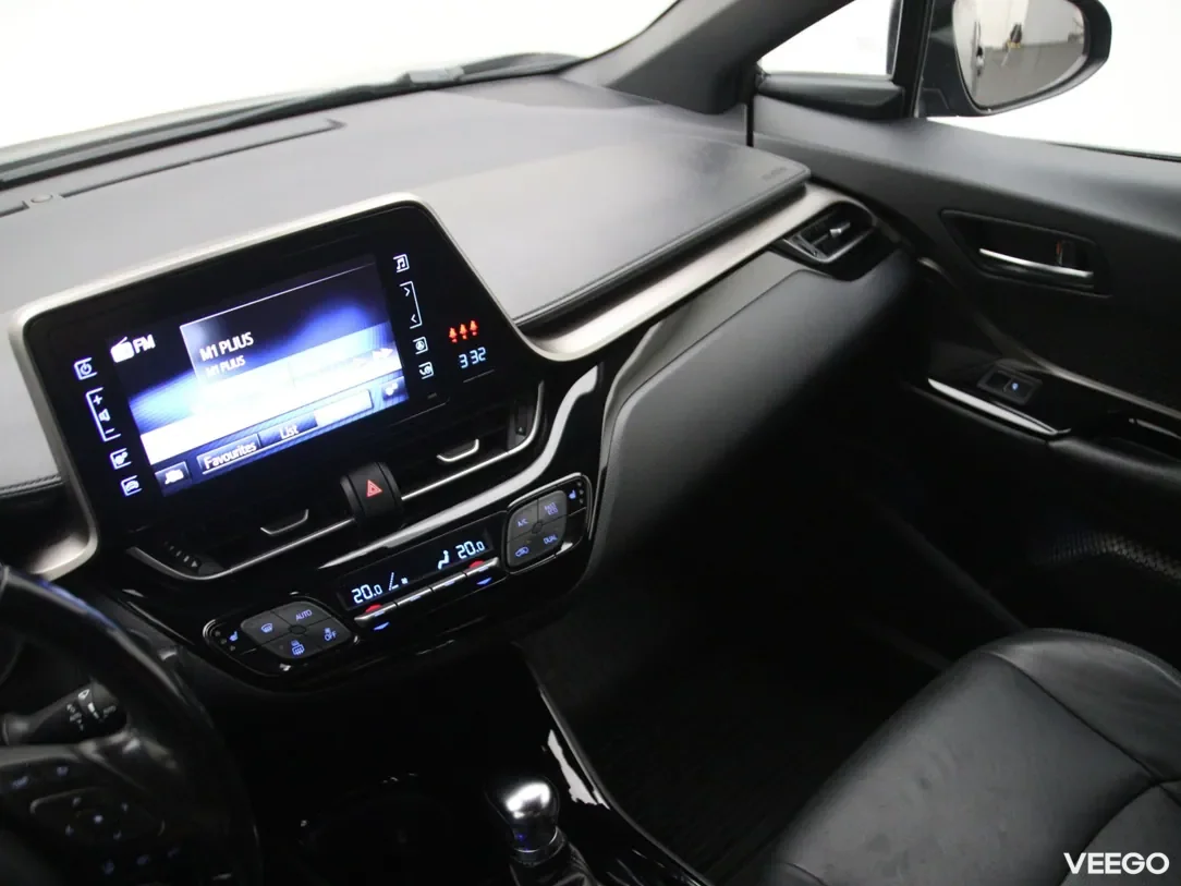 Toyota C-HR 1.8 90kW