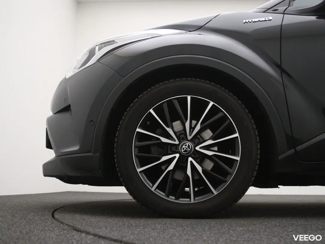 Toyota C-HR 1.8 90kW
