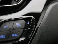 Toyota C-HR 1.8 90kW thumbnail