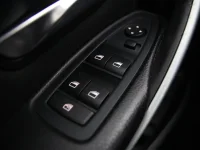 BMW 320 2 120kW thumbnail