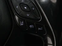 Toyota C-HR 1.8 90kW thumbnail