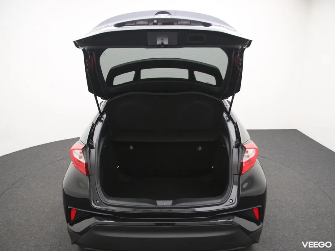 Toyota C-HR 1.8 90kW