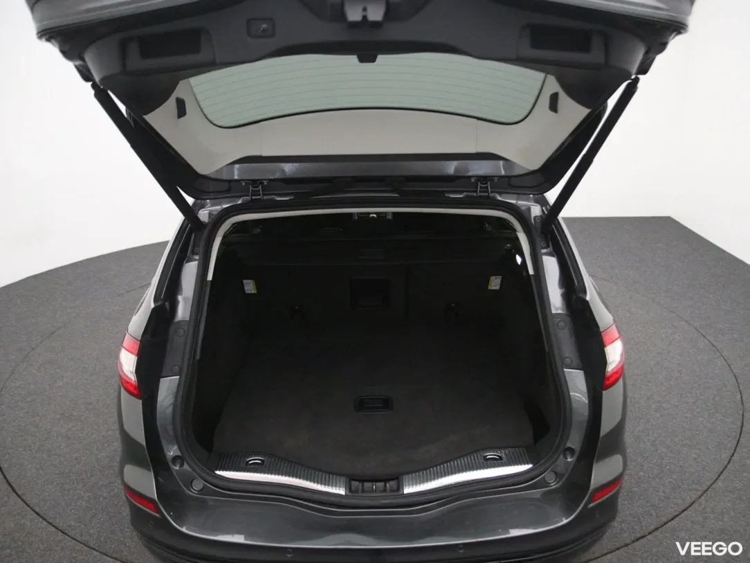 Ford Mondeo 2 110kW