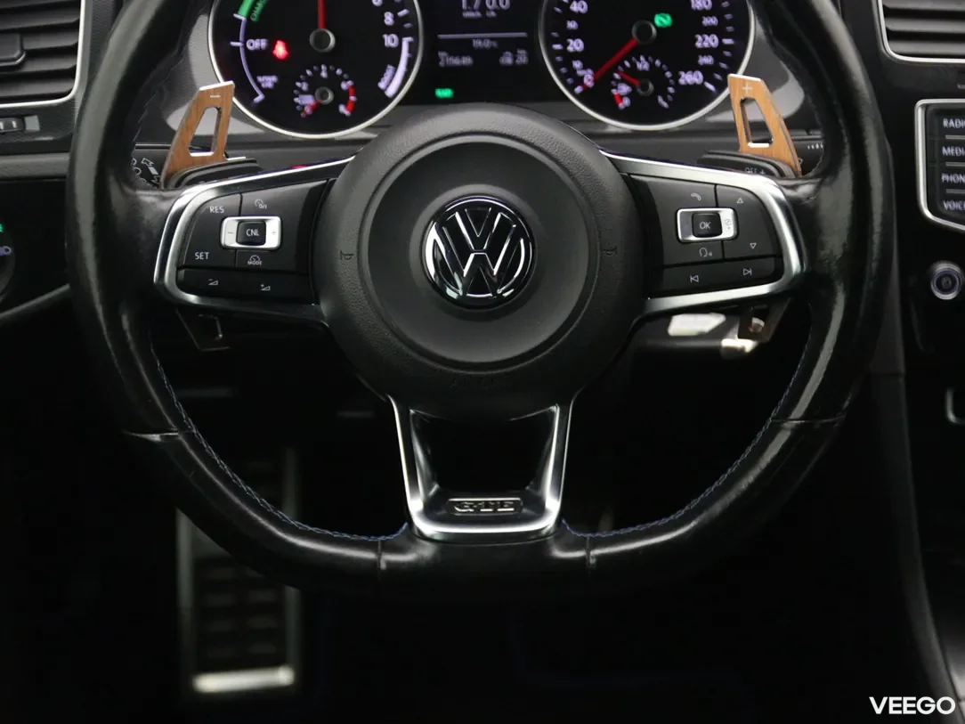 Volkswagen Golf 1.4 150kW