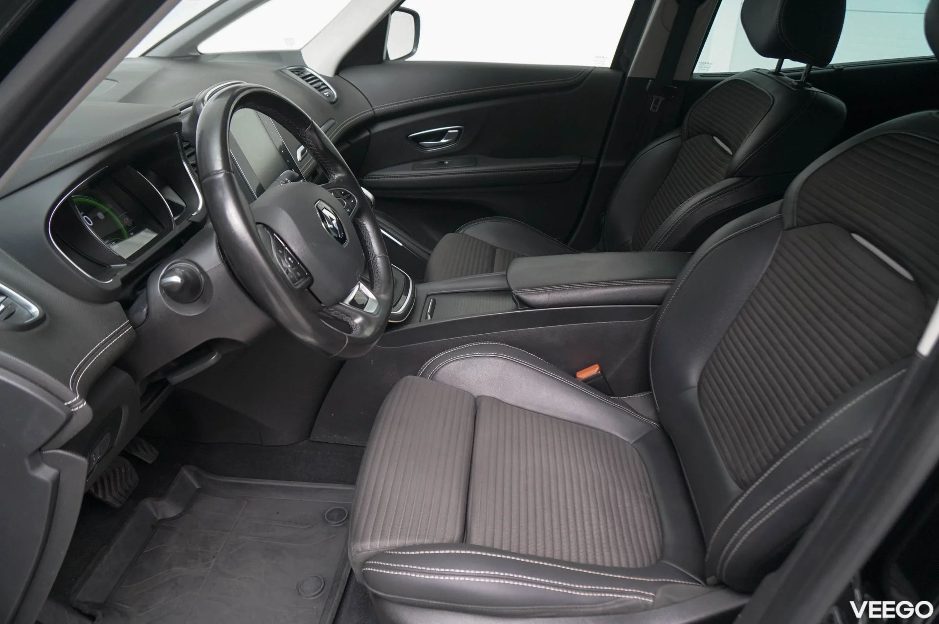 Renault Grand Scenic Bose 7k 1.6 118kW