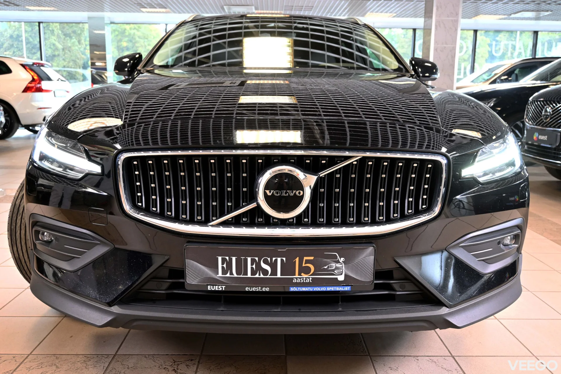Volvo V60 Cross Country AWD BRIGHT PLUS INTELLI SAFE FACELIFT 2023 2 145kW