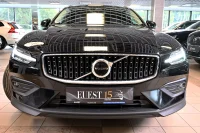 Volvo V60 Cross Country AWD BRIGHT PLUS INTELLI SAFE FACELIFT 2023 2 145kW thumbnail