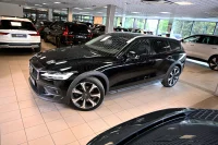 Volvo V60 Cross Country AWD BRIGHT PLUS INTELLI SAFE FACELIFT 2023 2 145kW thumbnail