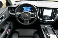 Volvo V60 Cross Country AWD BRIGHT PLUS INTELLI SAFE FACELIFT 2023 2 145kW thumbnail