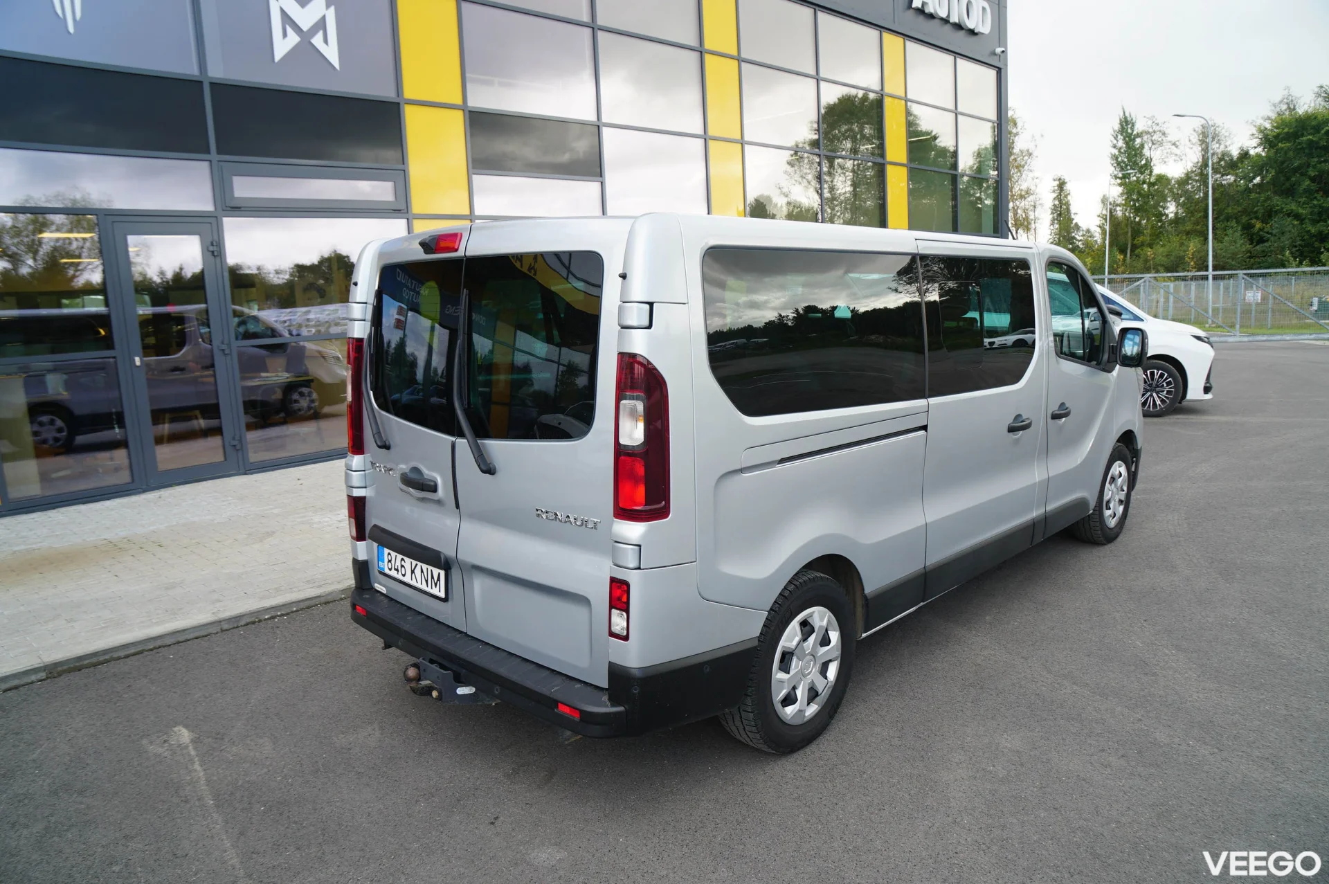 Renault TRAFIC Passanger Pack Clim L2H1 2 110kW