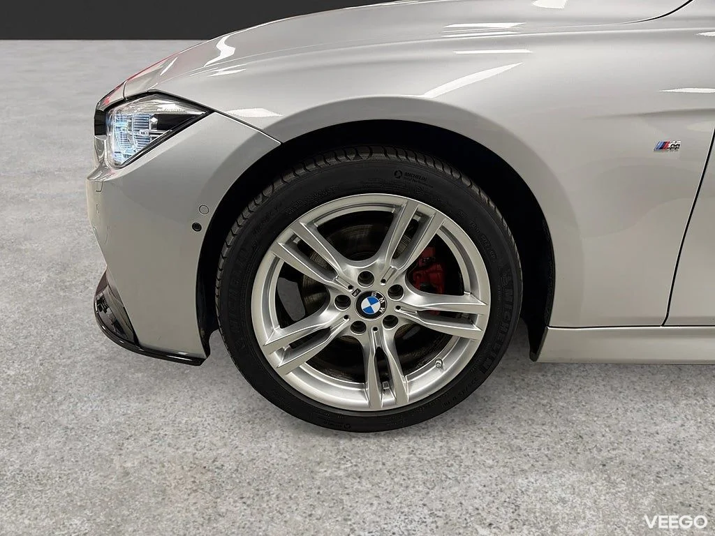BMW 320 d xDrive Touring 190HK M-Sport /HuD /360 /H/K /Spec 140kW