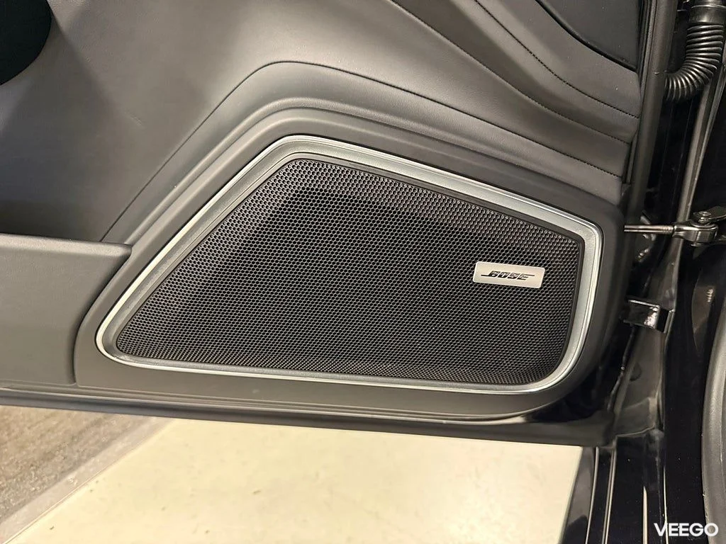 Porsche Panamera 4 E-Hybrid PDK 462HK /Pano /Soft Close/Spec 340kW