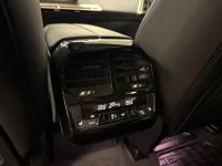 BMW iX xDrive40 326Hk /Sky Lounge /360 /Se Spec /Moms 240kW thumbnail