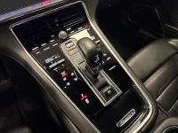 Porsche Panamera 4 E-Hybrid PDK 462HK /Pano /Soft Close/Spec 340kW thumbnail