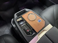 BMW iX xDrive40 326Hk /Sky Lounge /360 /Se Spec /Moms 240kW thumbnail
