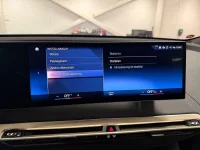 BMW iX xDrive40 326Hk /Sky Lounge /360 /Se Spec /Moms 240kW thumbnail
