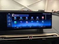 BMW iX xDrive40 326Hk /Sky Lounge /360 /Se Spec /Moms 240kW thumbnail