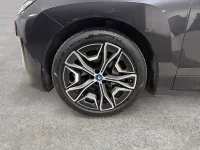 BMW iX xDrive40 326Hk /Sky Lounge /360 /Se Spec /Moms 240kW thumbnail