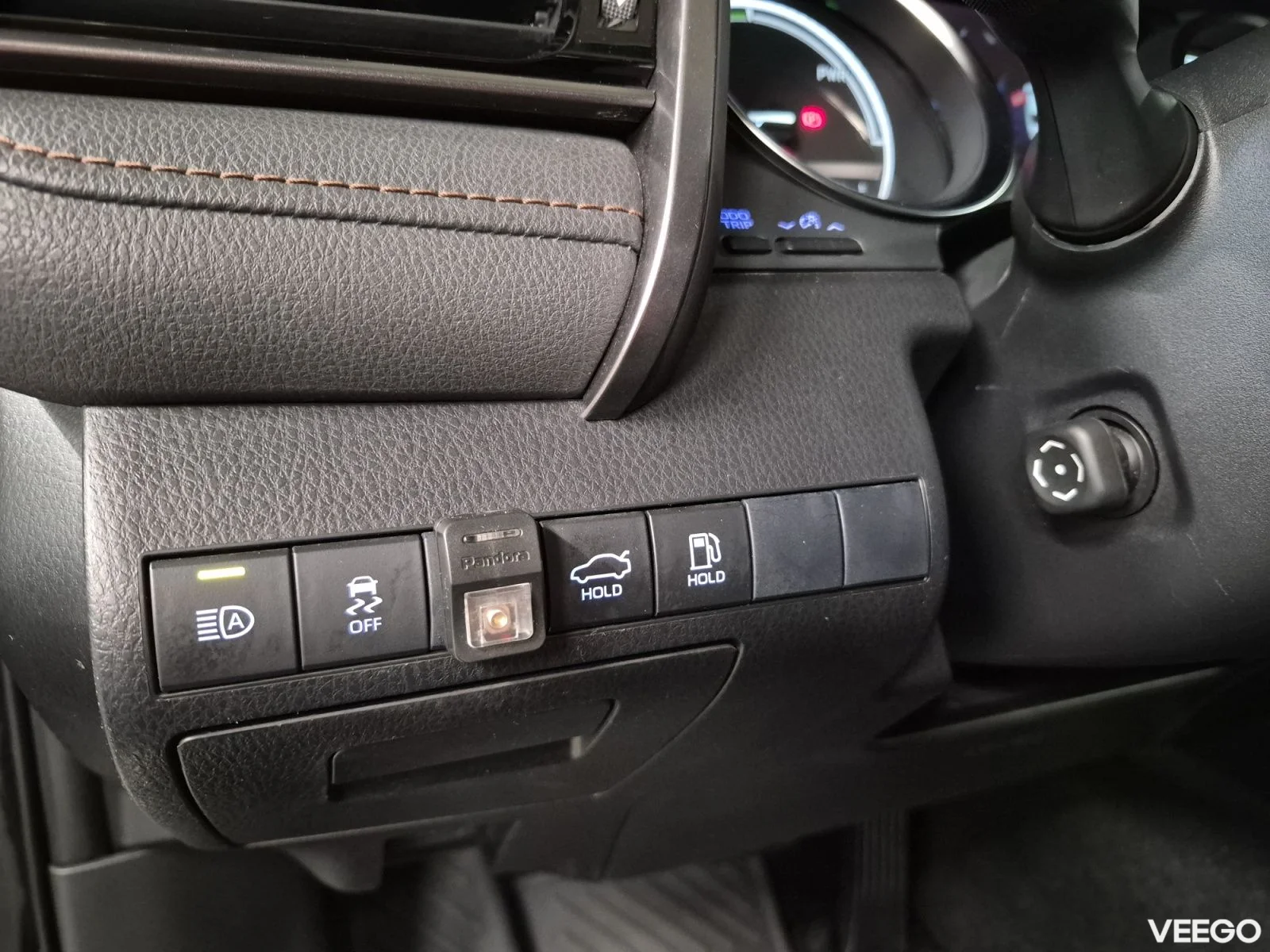 Toyota Camry Premium 2.5 131kW