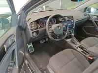 Volkswagen Golf 2 110kW thumbnail