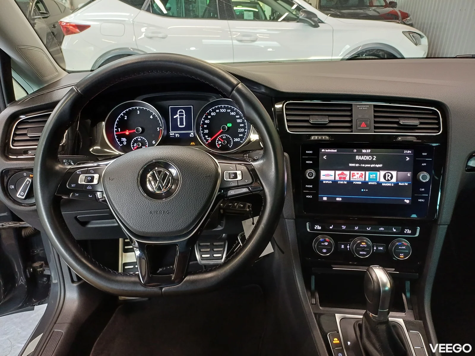 Volkswagen Golf 2 110kW