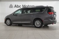 Chrysler Pacifica Touring 3.6 214kW thumbnail