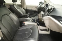 Chrysler Pacifica Touring 3.6 214kW thumbnail