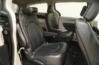 Chrysler Pacifica Touring 3.6 214kW thumbnail