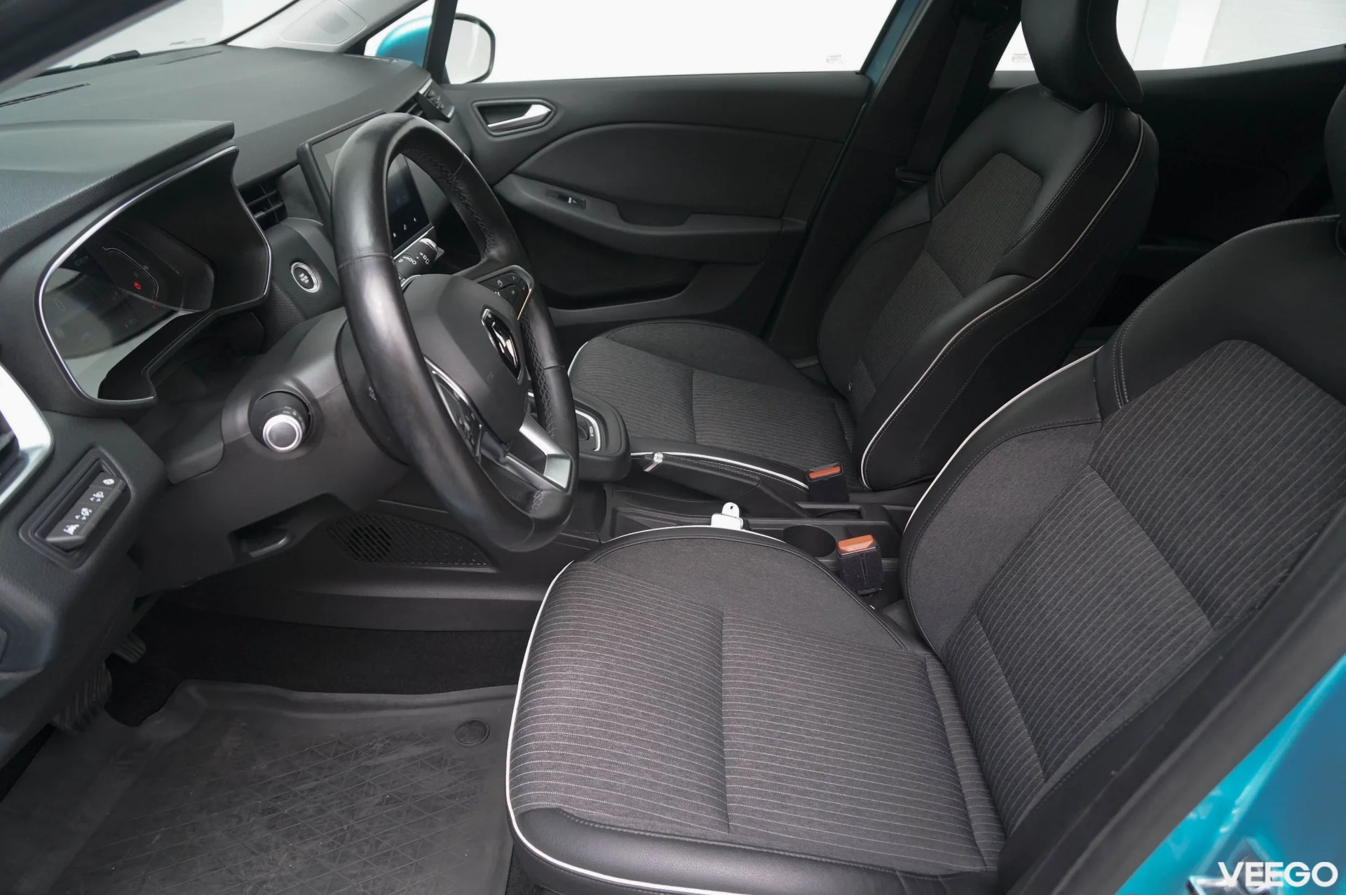 Renault Clio Intens E-TECH Hybrid 1.6 67kW