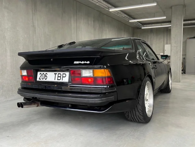Image of Porsche 944 2.5 120kW
