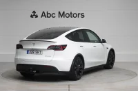 Tesla Model Y AWD Dual Motor Performance 185kW thumbnail
