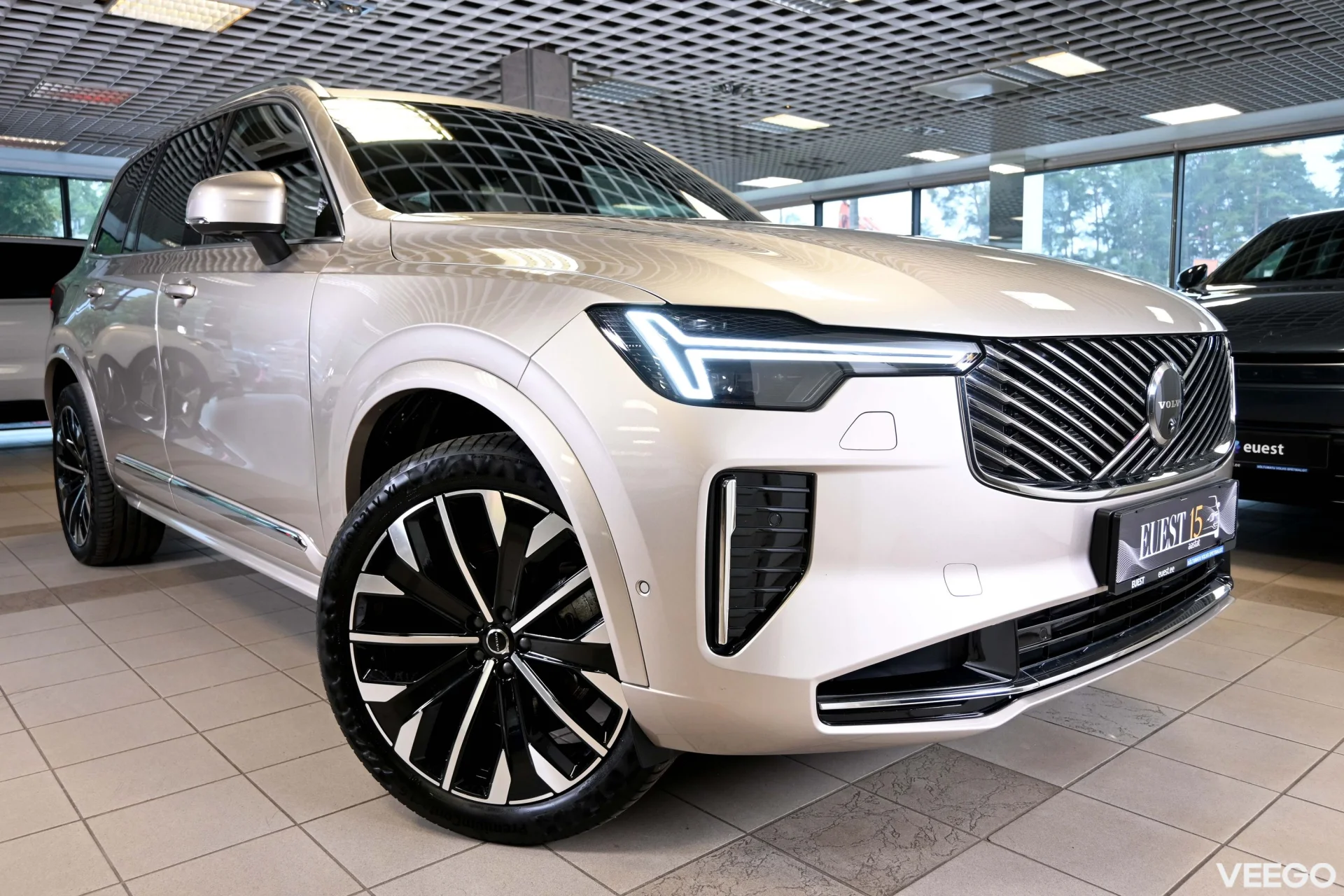 Volvo XC90 AWD B&W 4C LUXURY+ ULTRA BRIGHT FULL XENIUM INTELLI PRO MY26 2 335kW