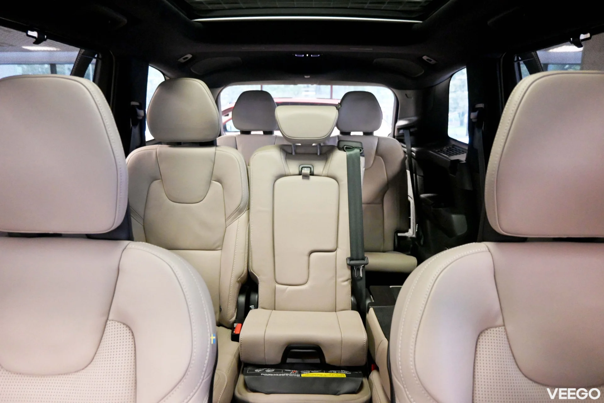 Volvo XC90 AWD B&W 4C LUXURY+ ULTRA BRIGHT FULL XENIUM INTELLI PRO MY26 2 335kW