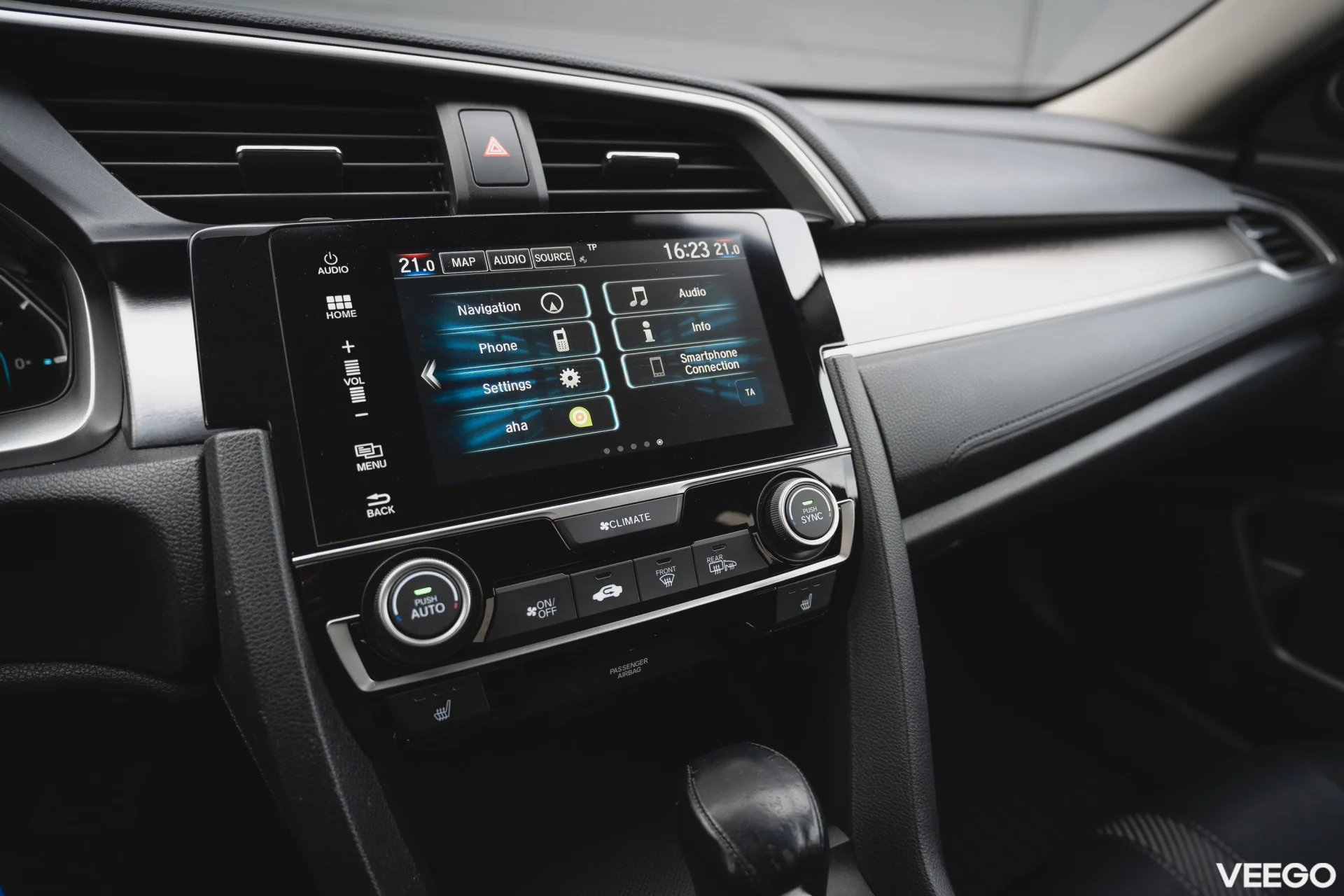 Honda Civic 4DR Elegance Navi Sensing 1.5 134kW