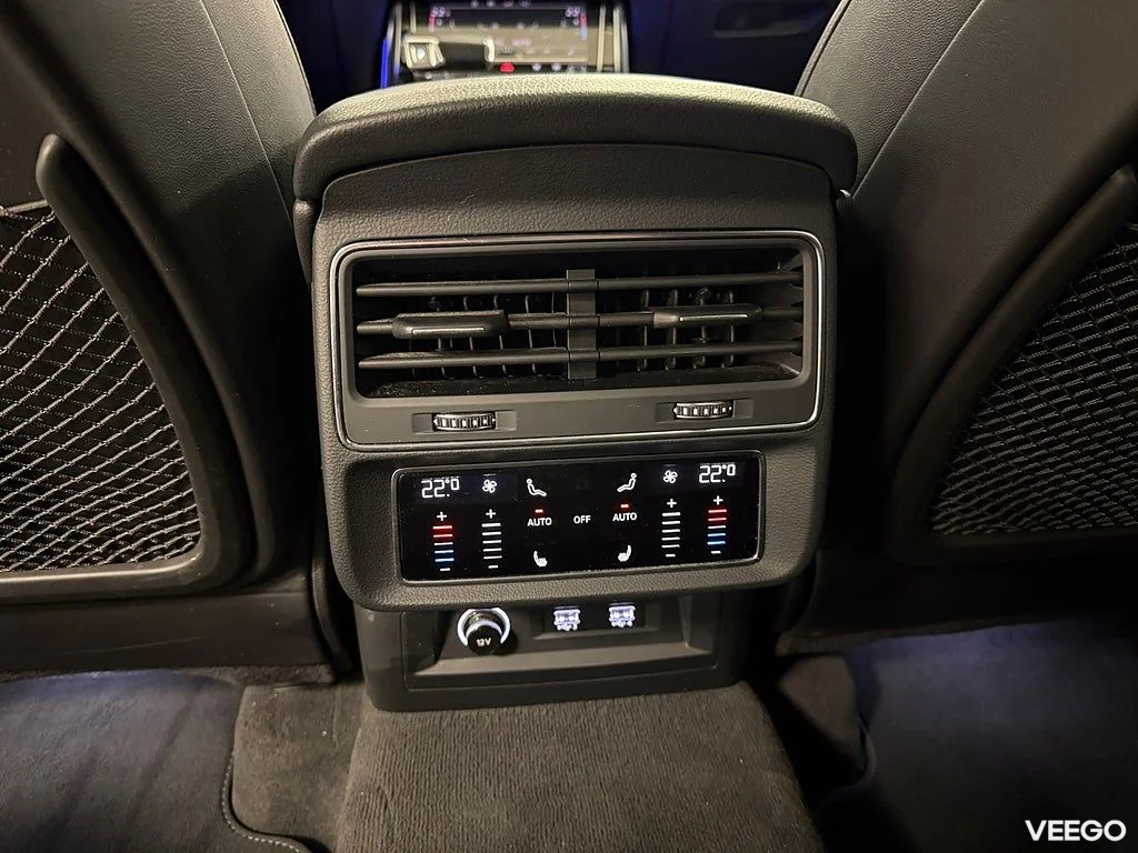 Audi Q8 50 TDI Q 286HK S-Line Selection /B&O /Pano /Se Spec 210kW