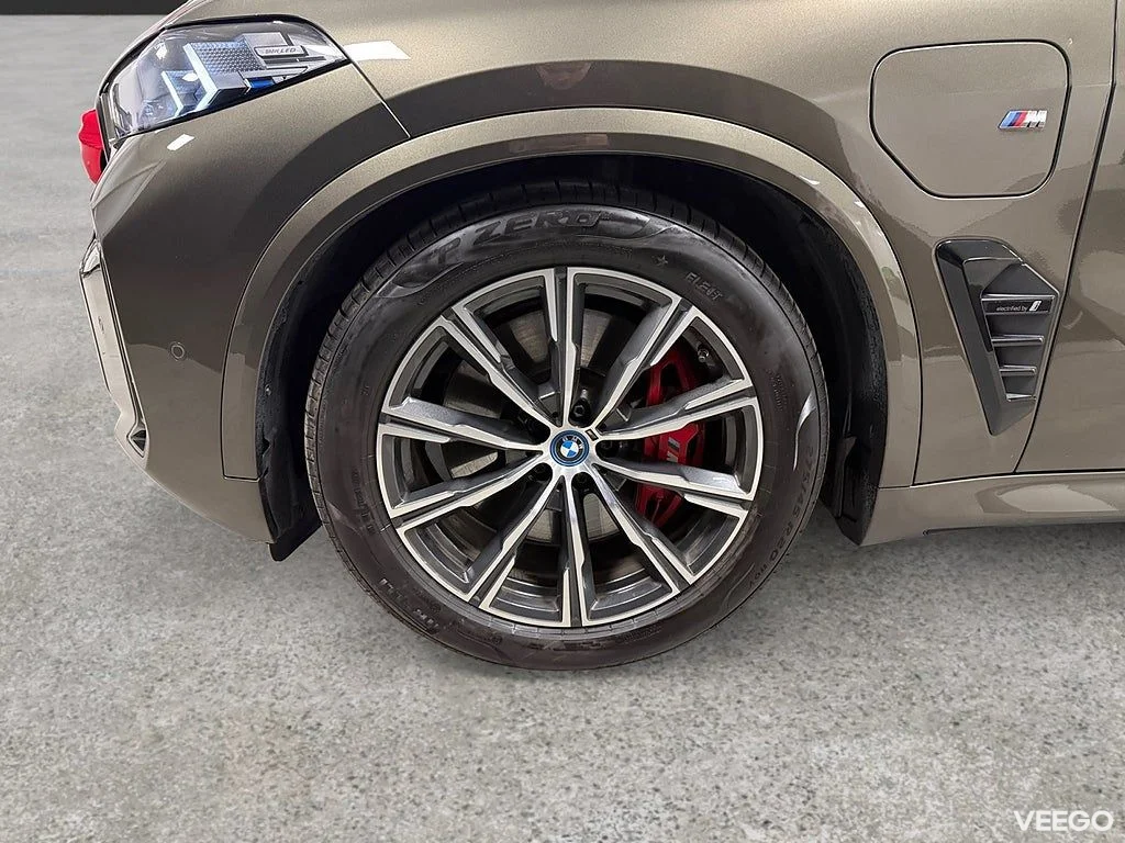 BMW X5 xDrive50e 490HK M-Sport Pro /Innovation /Se Spec/Moms 360kW