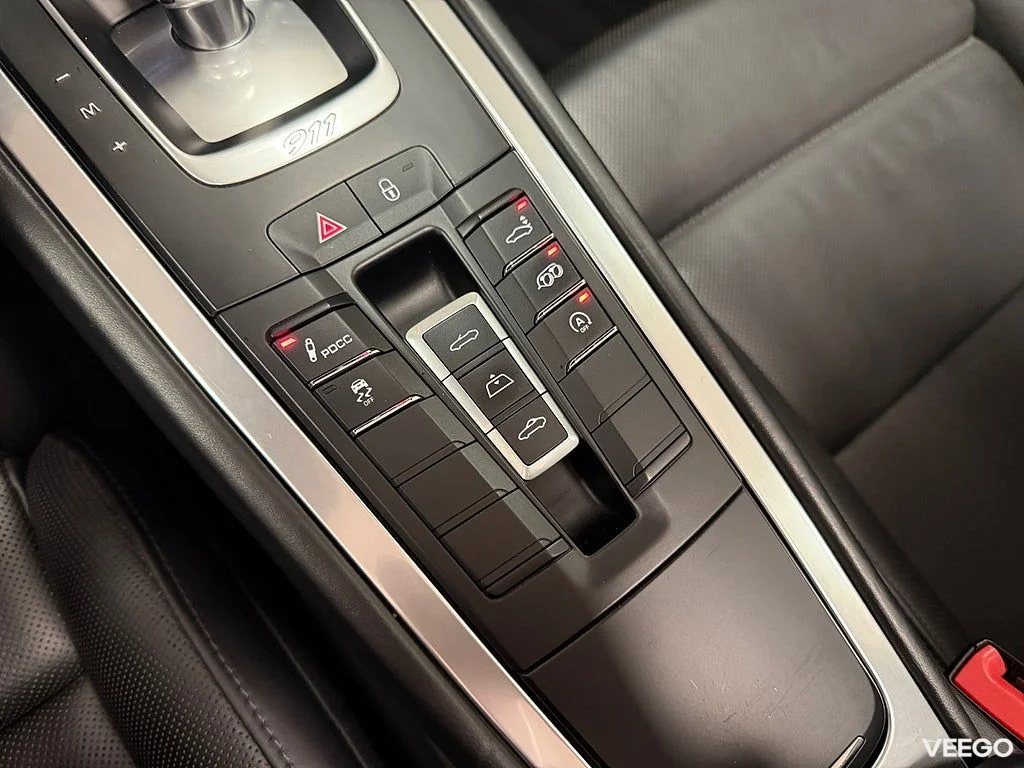 Porsche 911 991.2 Carrera 4S Cab PDK 420HK / PDCC / Se Spec 309kW