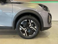Peugeot 2008 GT Hybrid 1.2 100kW thumbnail
