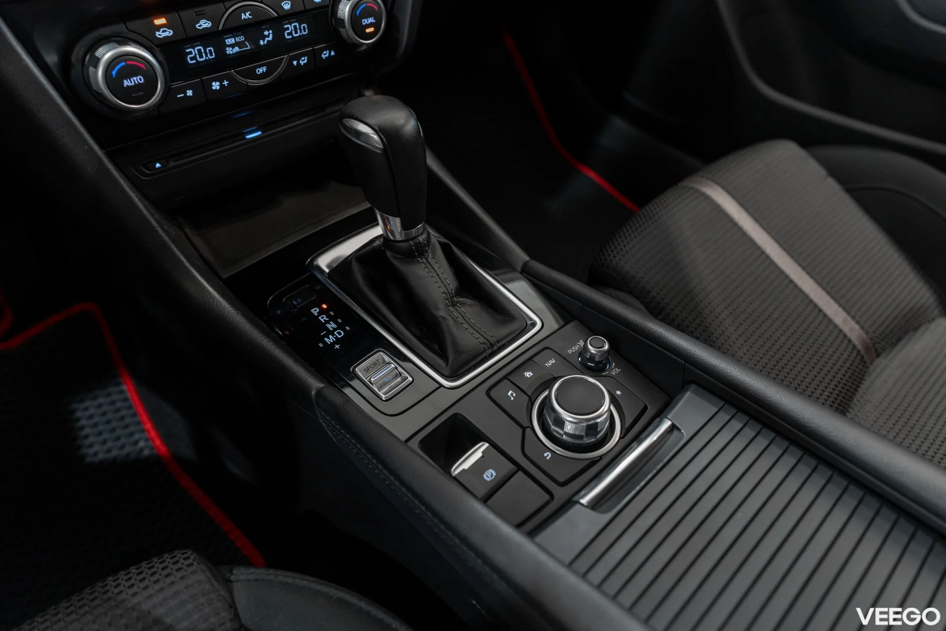 Mazda 3 Premium Plus Skyactiv-G 2 88kW
