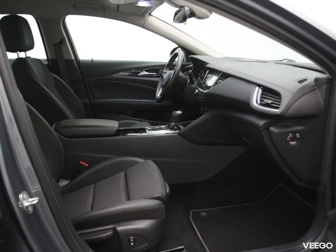 Opel Insignia 1.5 121kW