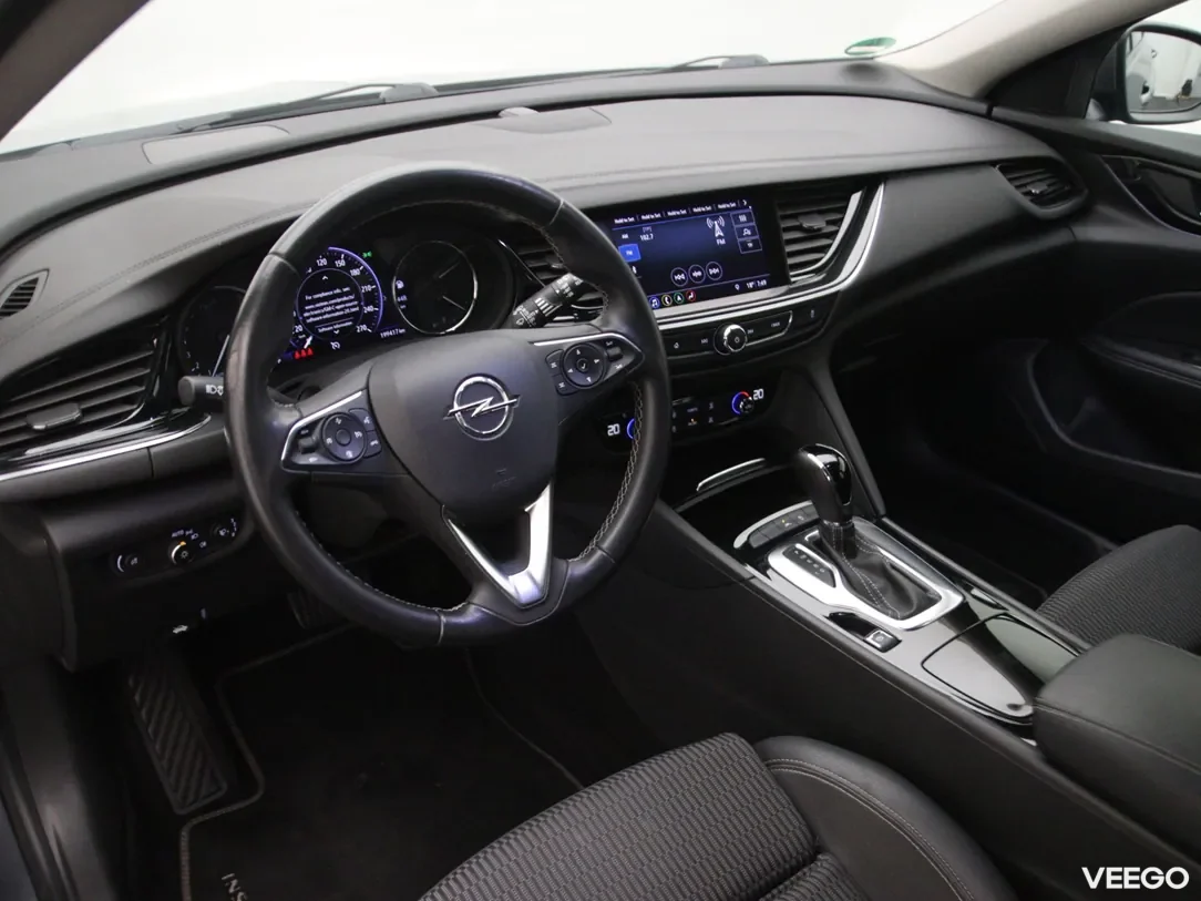 Opel Insignia 1.5 121kW