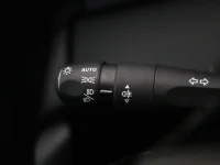 Peugeot 308 1.5 96kW thumbnail