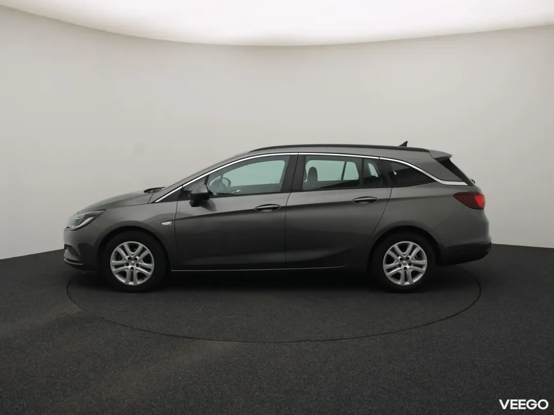 Opel Astra 1.6 81kW