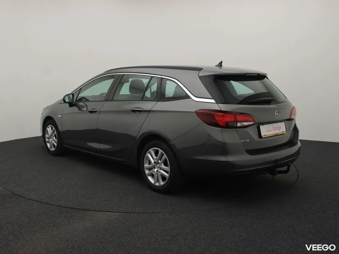 Opel Astra 1.6 81kW