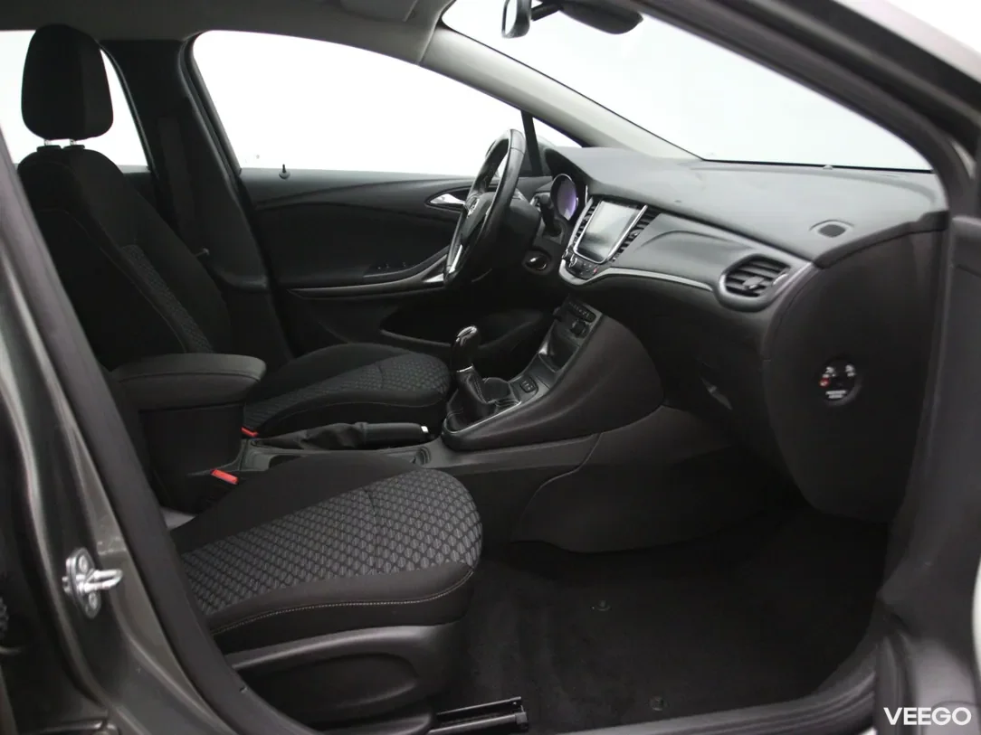 Opel Astra 1.6 81kW