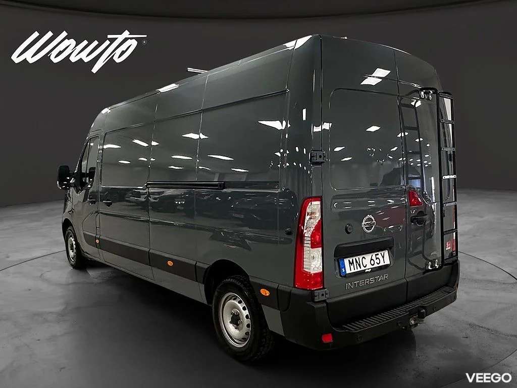 Nissan Interstar Skåpbil 3.5 t 2.3 dCi 180HK N-Connecta L3H2 132kW