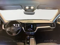 Volvo XC60 B5 Momentum Pro AWD 2 184kW thumbnail