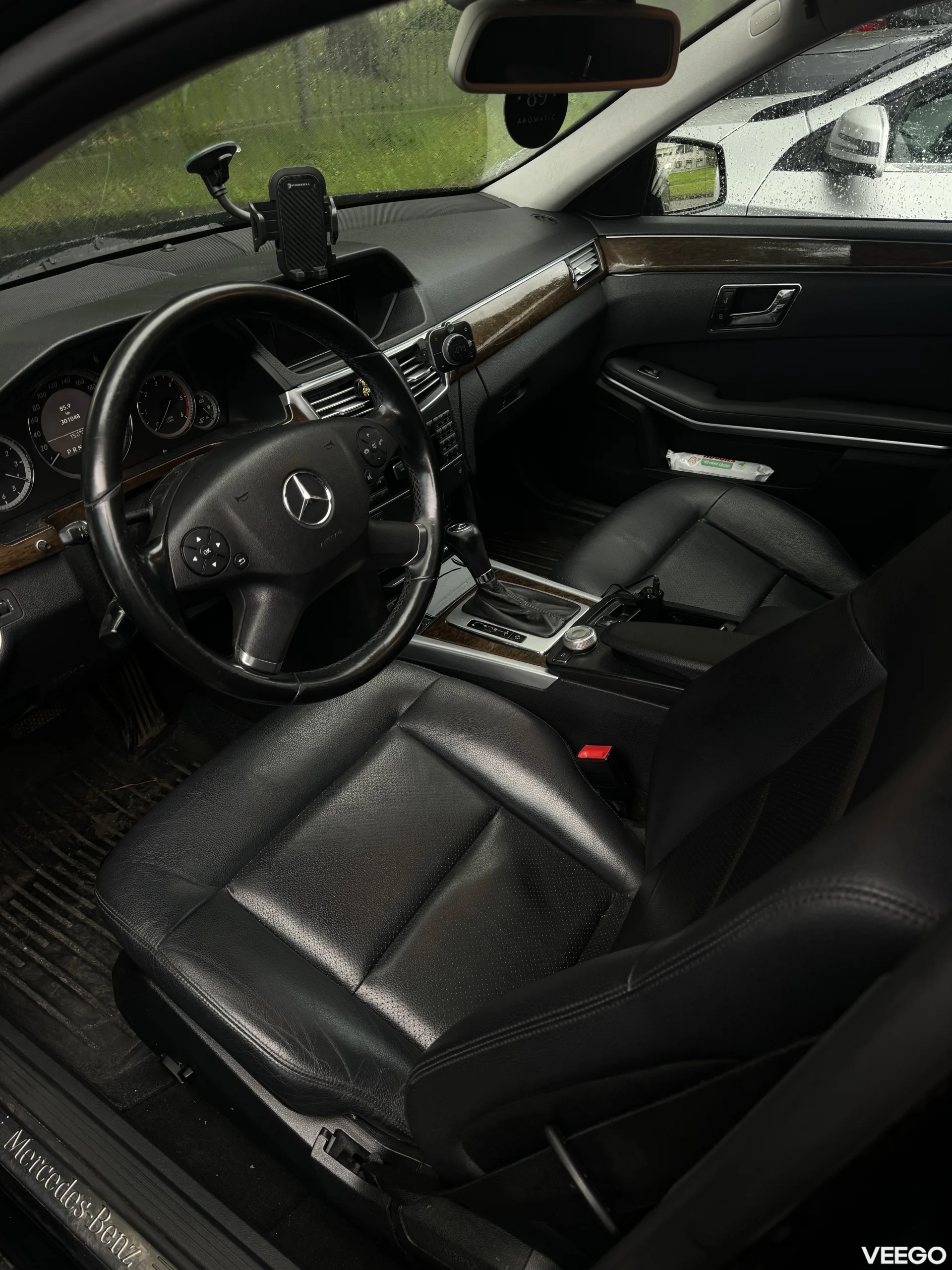 Mercedes-Benz 200 2.1 100kW